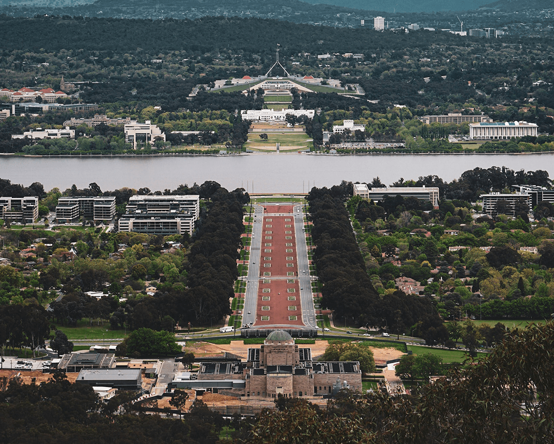 Looking over Canberra from Mount Ainslie. Image by Thujey Ngetup on Unsplash